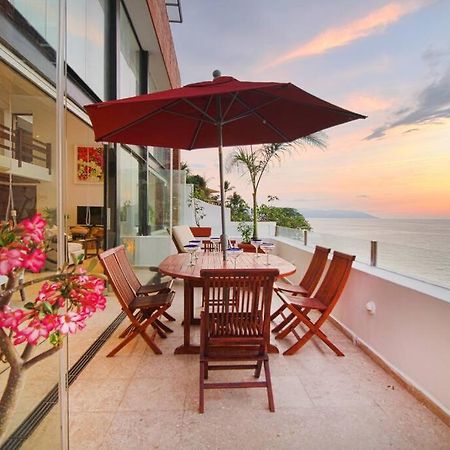 Two-Story Beachfront Oasis Puerto Vallarta Exterior photo